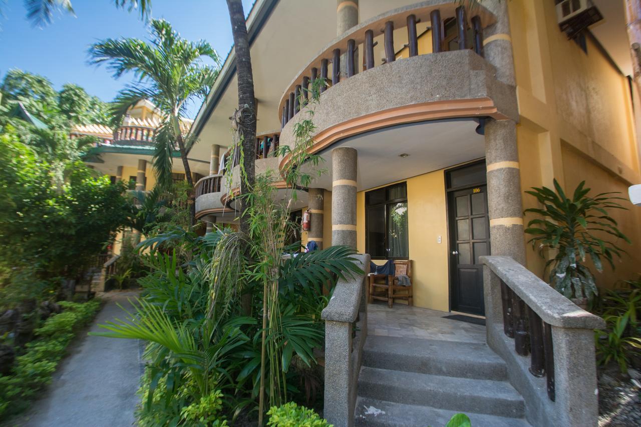 Bamboo Beach Resort & Restaurant Manoc-Manoc Exterior foto
