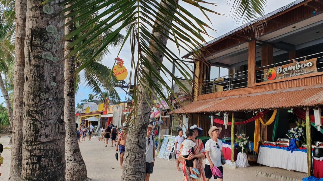 Bamboo Beach Resort & Restaurant Manoc-Manoc Exterior foto